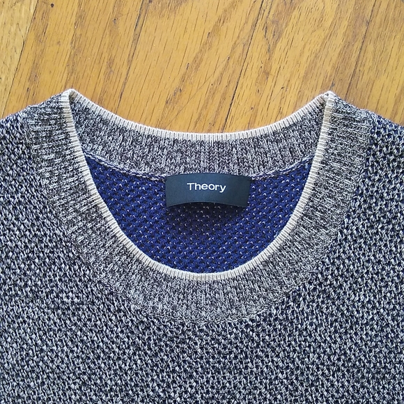 Theory Meenaly sleeveless knit top sweater vest size small color gray - Picture 4 of 4